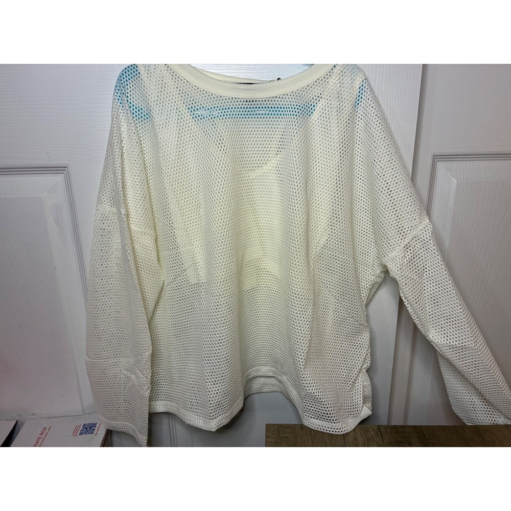 Poof New York Womens Mesh Long Sleeve Crew Neck Top Cream Off White Size M NWT